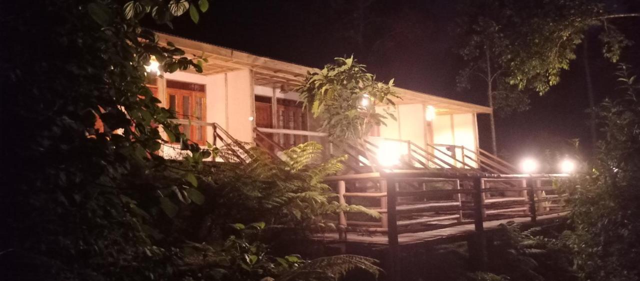 Nshongi Camp Hotel Rubuguli Екстериор снимка