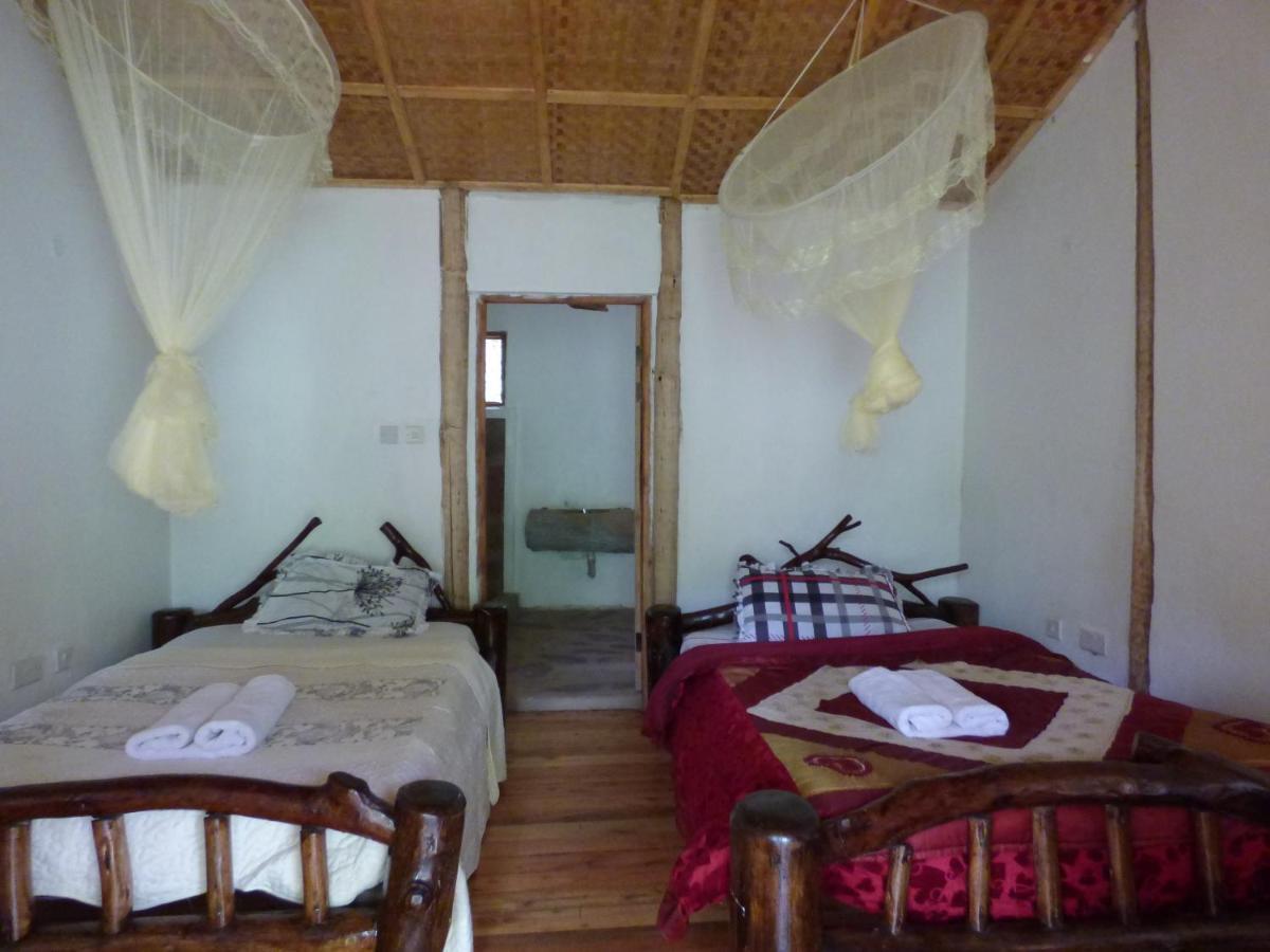Nshongi Camp Hotel Rubuguli Екстериор снимка