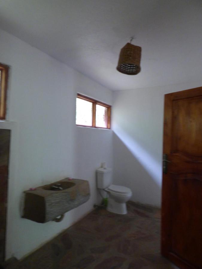 Nshongi Camp Hotel Rubuguli Екстериор снимка
